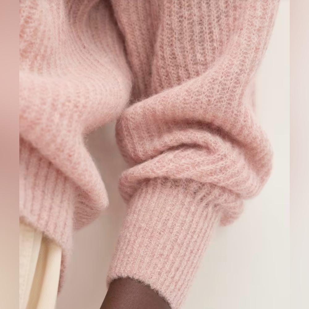 Everlane Oversized Alpaca Crewneck - Picture 4 of 13